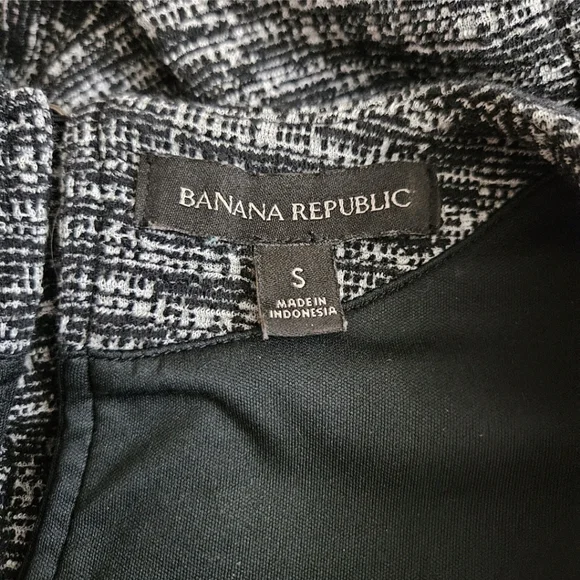 Banana Republic Small Shell Tank Top Black White Blouse Office Career Tweed S - Picture 8 of 9